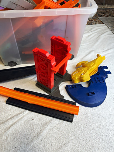 Hot wheels kiste - wheels,