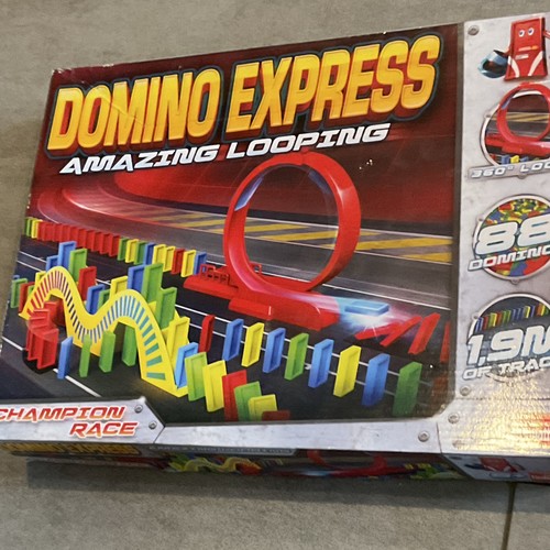 Domino express amazing looping - amazing,